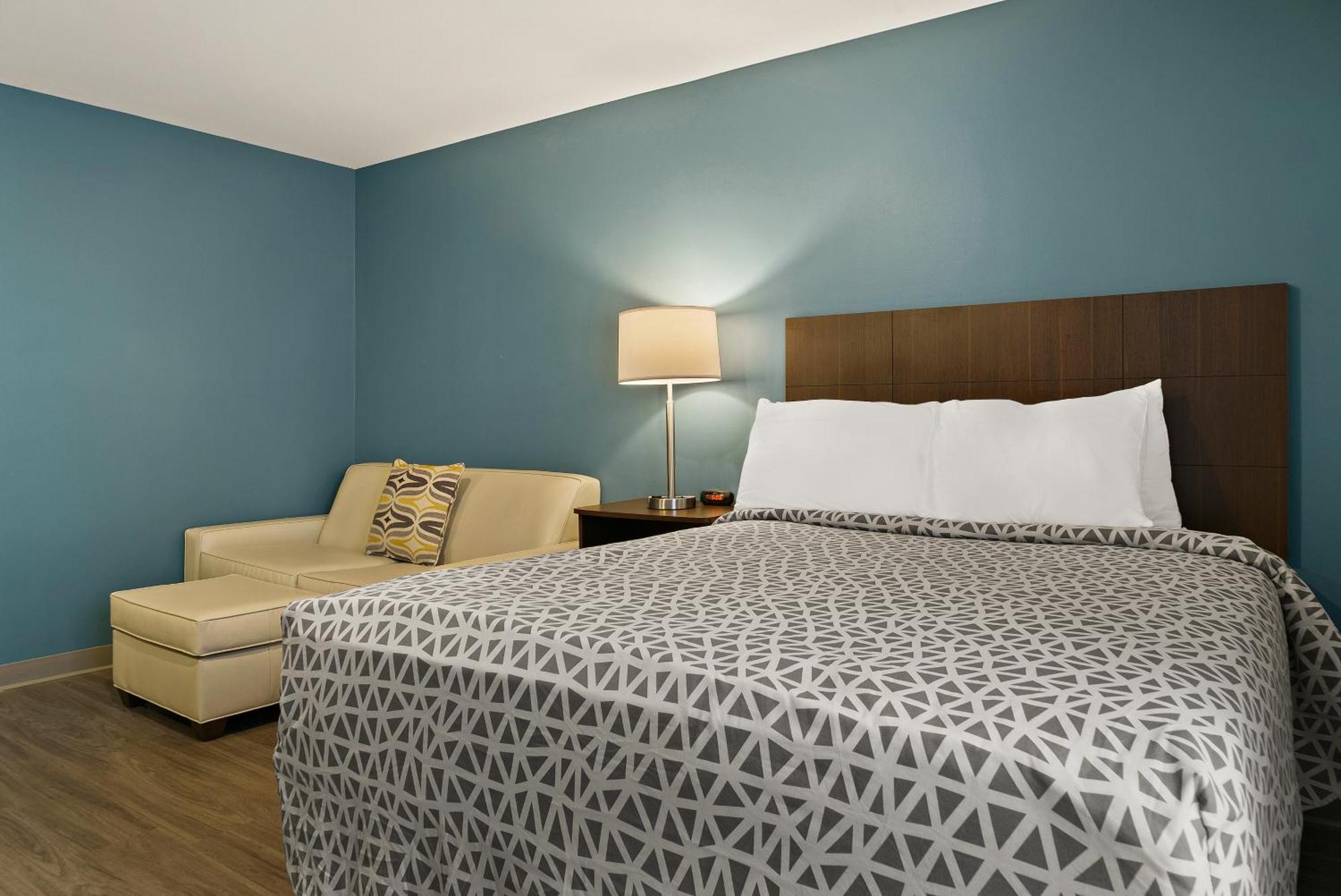 Woodspring Suites Winston-Salem Near Hanes Mall Exterior foto